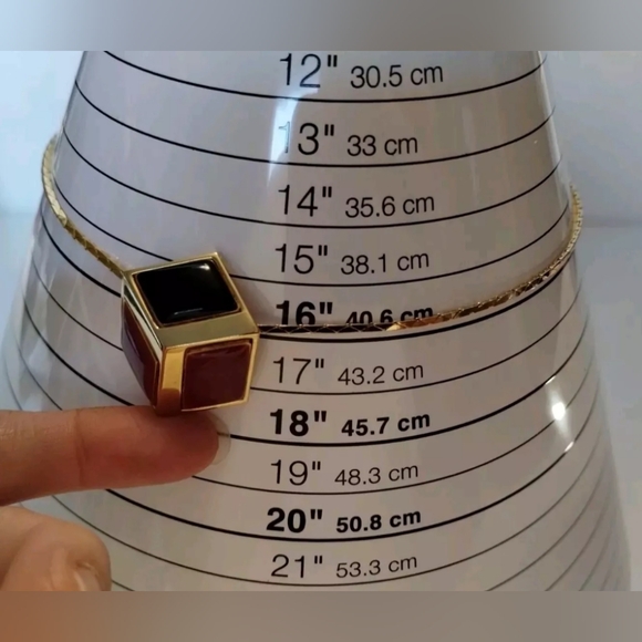 Vintage 80s Givenchy Gold Tone Enamel Cube Necklace Black Mauve Disco Modernist - Picture 10 of 11